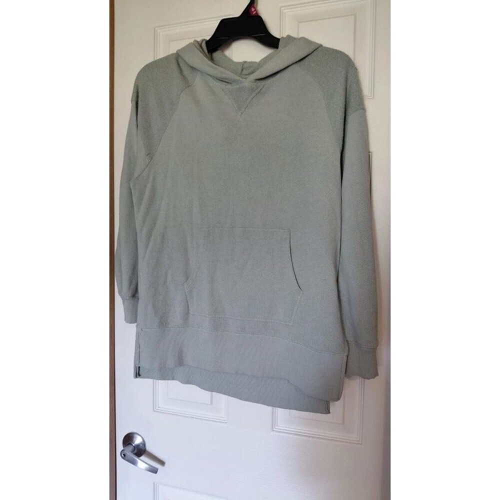 Maurices Hoodie Sweatshirt-M